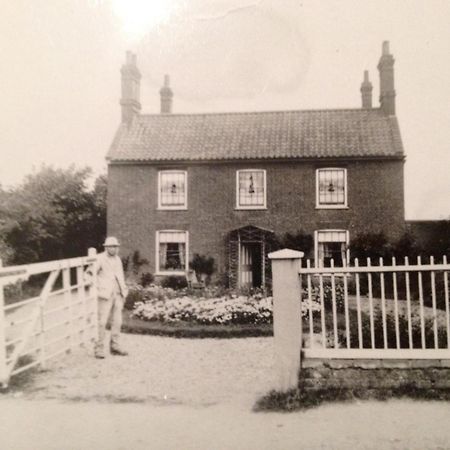 Mill House Bed And Breakfast Overstrand Exterior photo